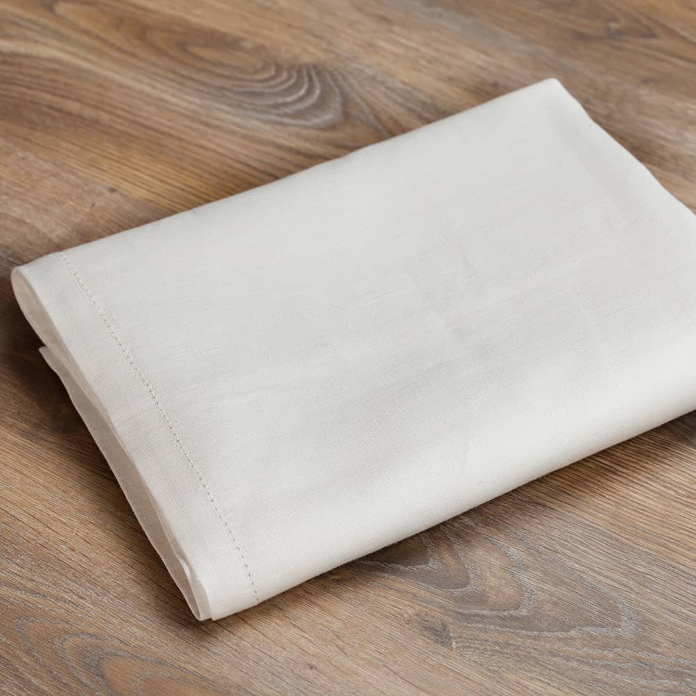 Broderi White Linen Tablecloth Broderi White Linen Tablecloth