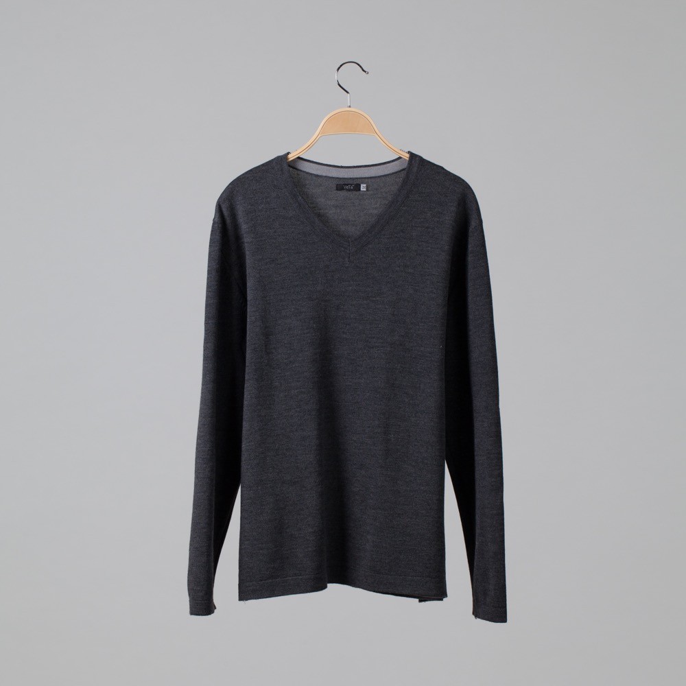 Dan Wool Blend V Neck Jumper Dan шерстяной джемпер с V-образным воротником темно-серого цвета