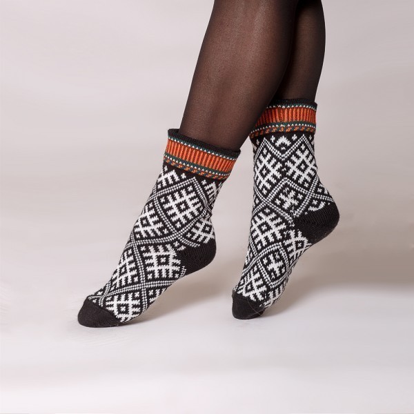 Tilda тёплые носки из чистой шерсти черного цвета