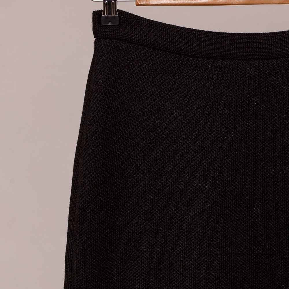 SK099-Tulla-black-crop Tulla villane must seelik