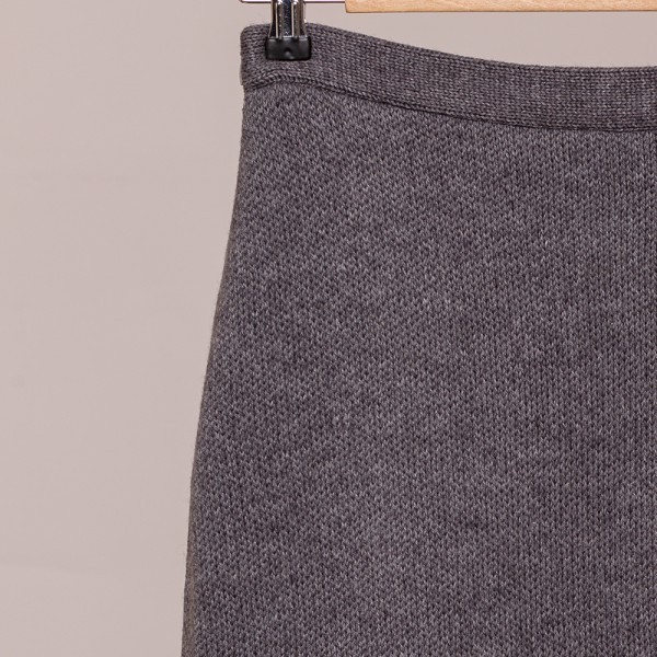 Tulla pure wool knit short skirt gray