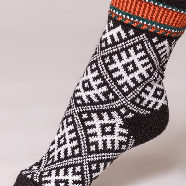 Tilda warm pure wool socks black