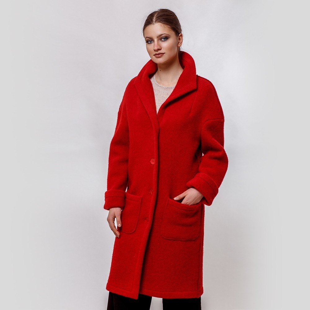 Litvina coat with a lapel collar and long sleeves red