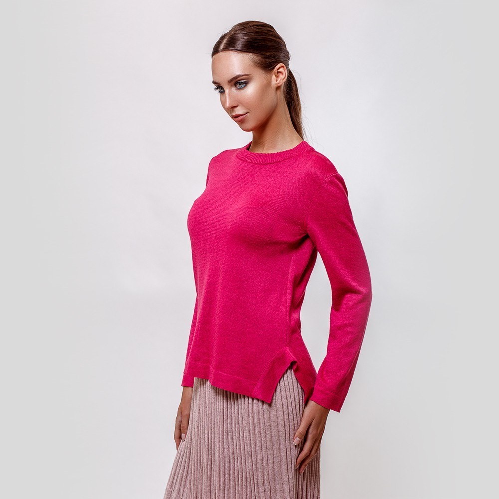 Marisa O-neck fuxia knit pullover