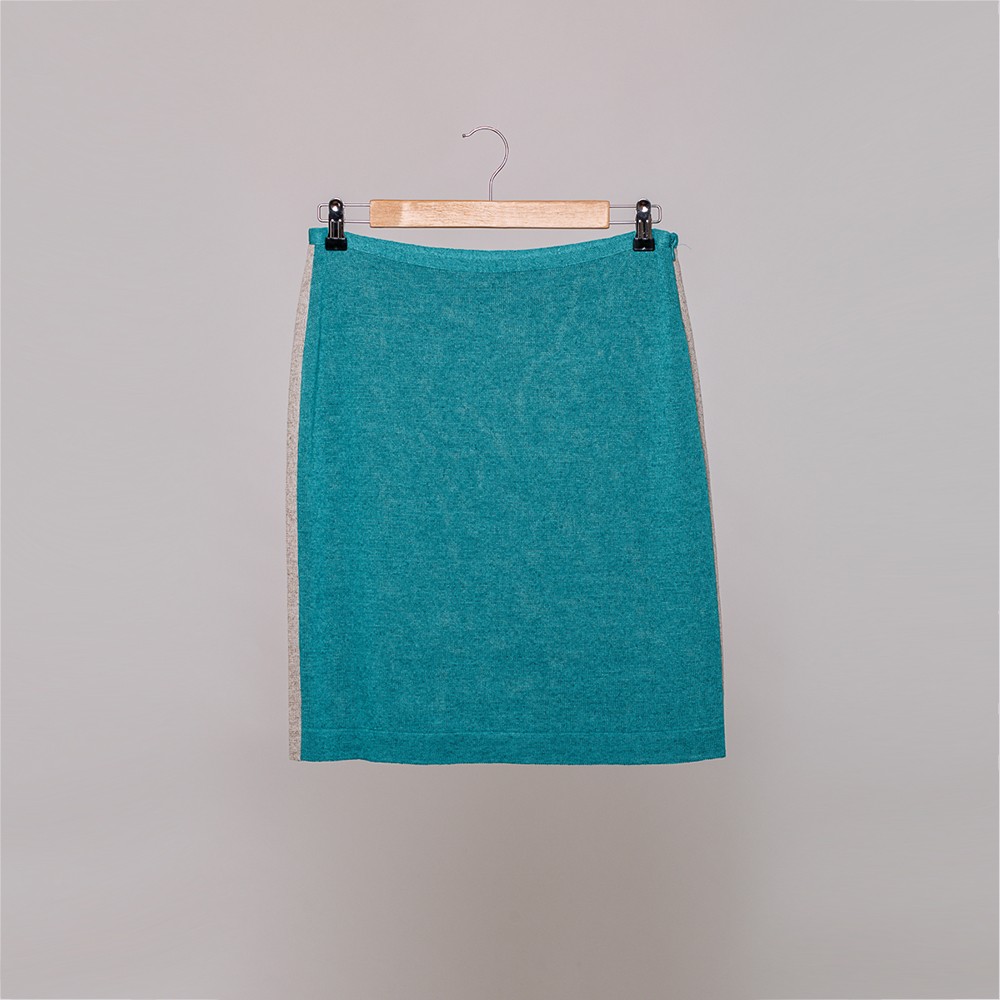 sk106-Jenna-skirt-turquoise (1) Jenna kootud seelik kontrastse küljetriibuga türkiis
