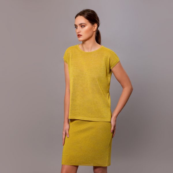 Barb o-neck short sleeve knit top yellow