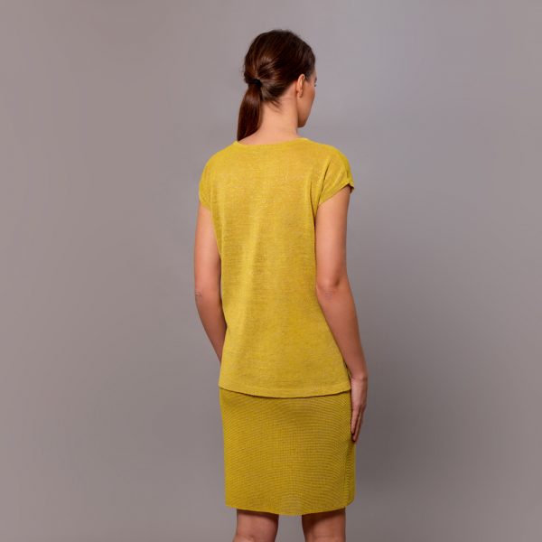 Barb o-neck short sleeve knit top yellow