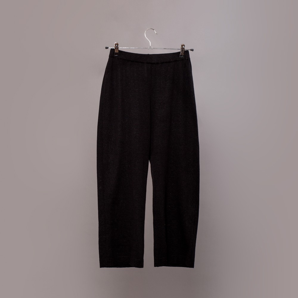 tr068-Vita-black-viscoose-trousers (4)