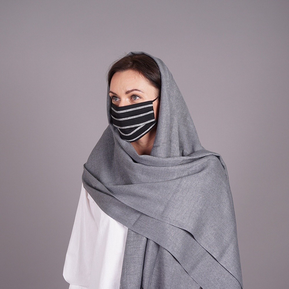 Gray pashmina shawl and mask with gray stripes set