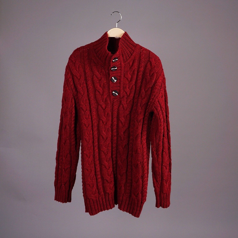 Brian wool blend cable button neck burgundy jumper