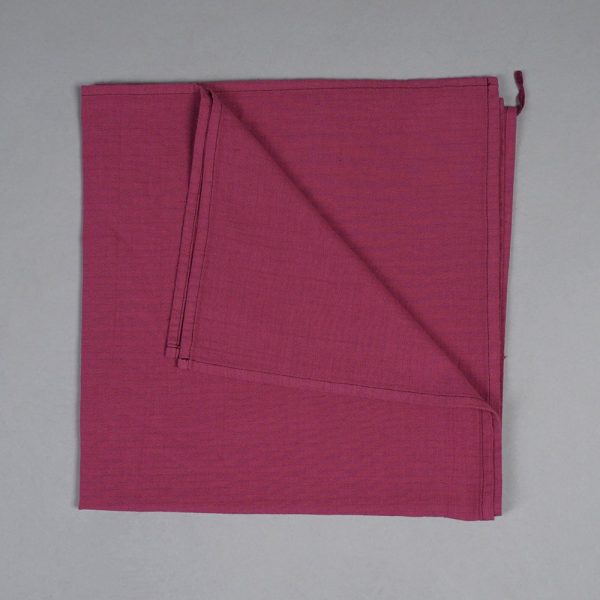 Льняное мягкое полотенце для бани розового цвета