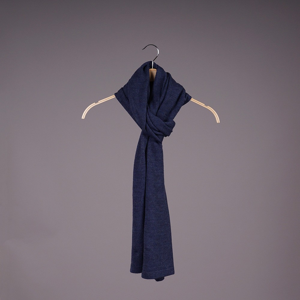 Stella шарф из шерсти альпаки темно-синего цвета