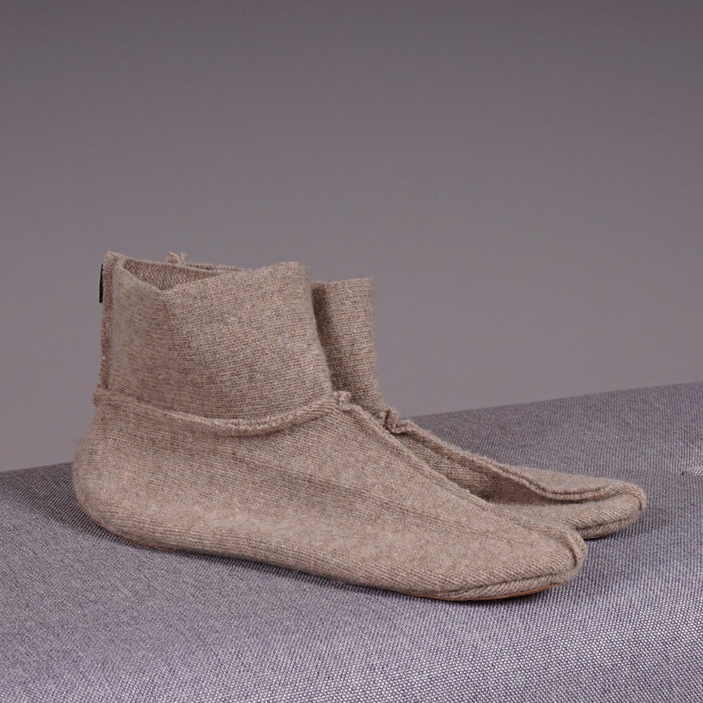 SU006 Adelina beige Adelina soojad villased sussid beez