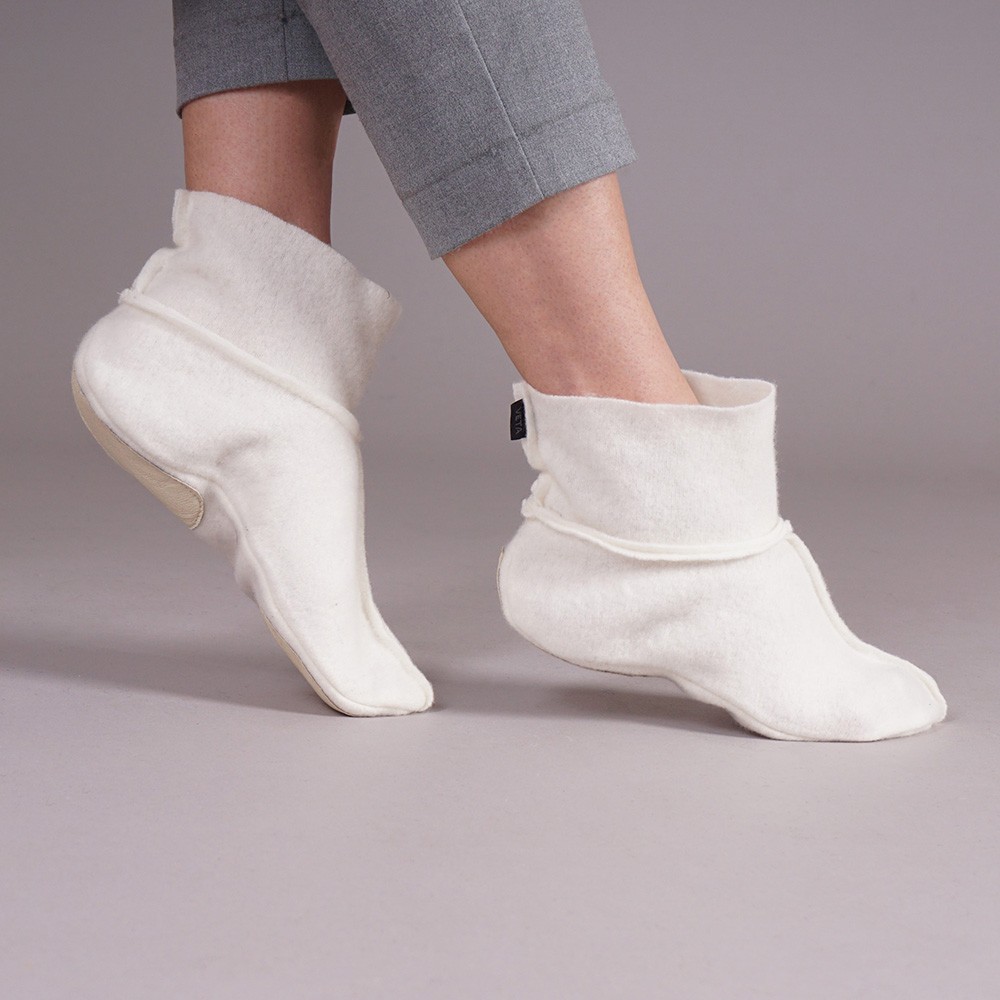 Adelina soft pure wool cream slippers