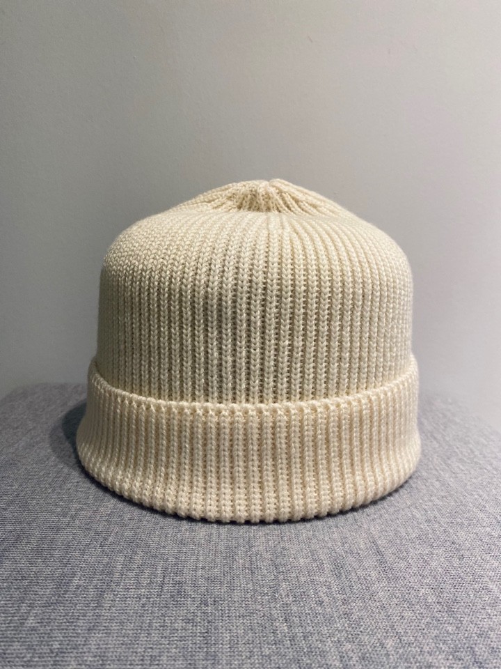 Arno шапка из шерсти белого цвета
