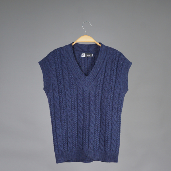 Dess Knit wool vest blue