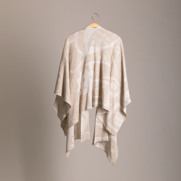 Skarlet linen with geometric pattern poncho white natural