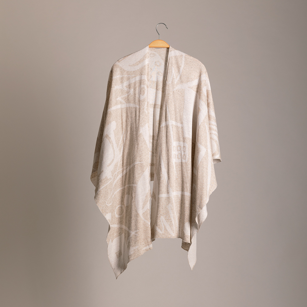 Skarlet linen with geometric pattern poncho white natural
