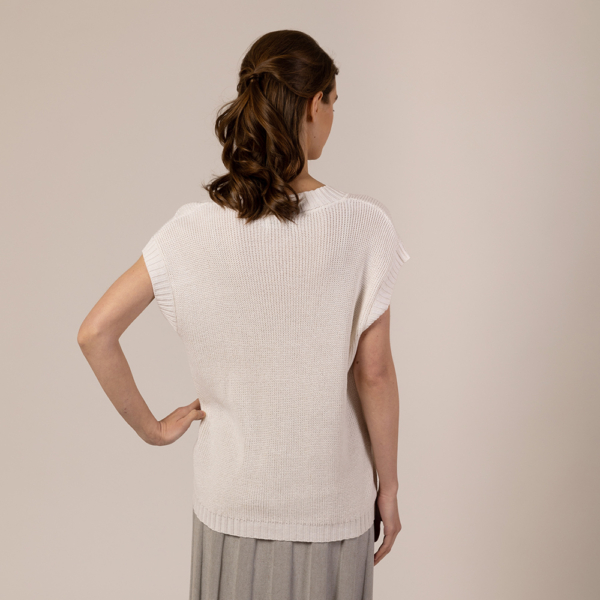 Lada oversize knit white waistcoat