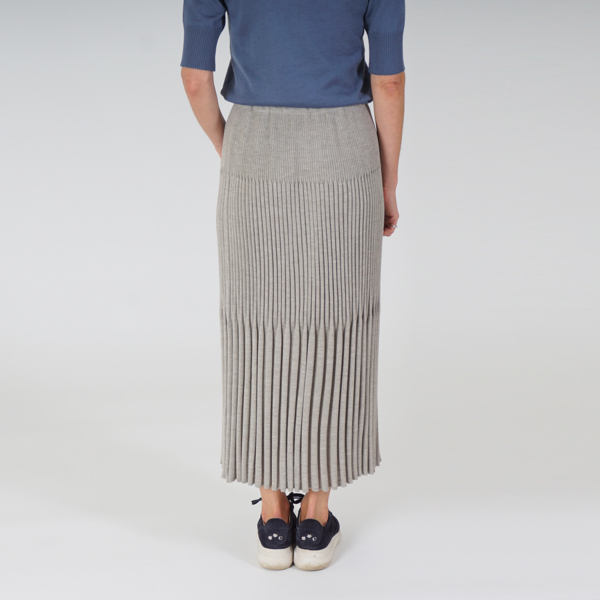 Milla long rib knit skirt gray