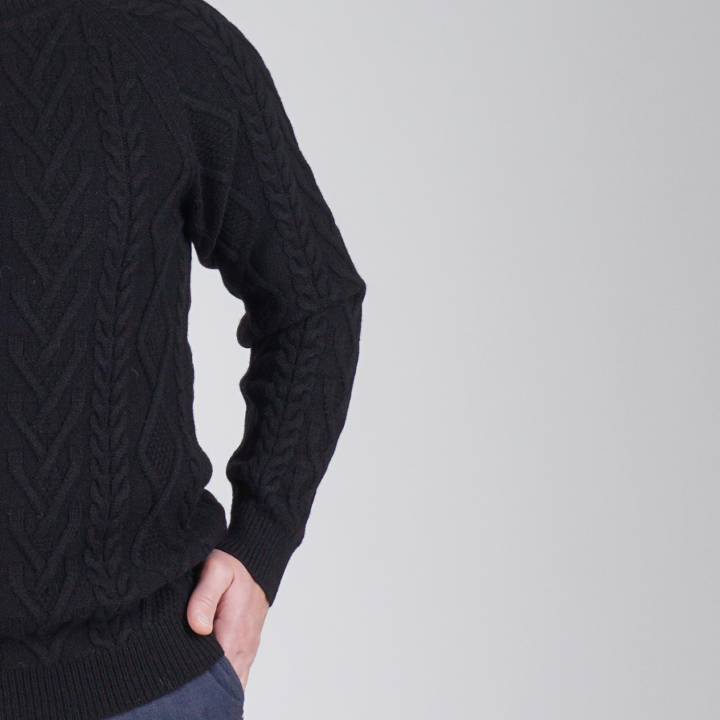 DSC09441 Mateo wool blend black pullover