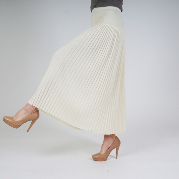 Peja long plisse skirt cream