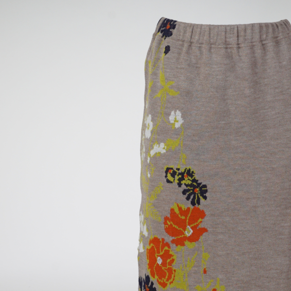 Vasilla wool midi beige skirt