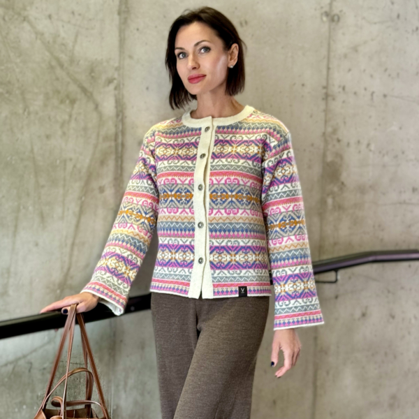 Lamita pure merino wool O-neck cardigan white