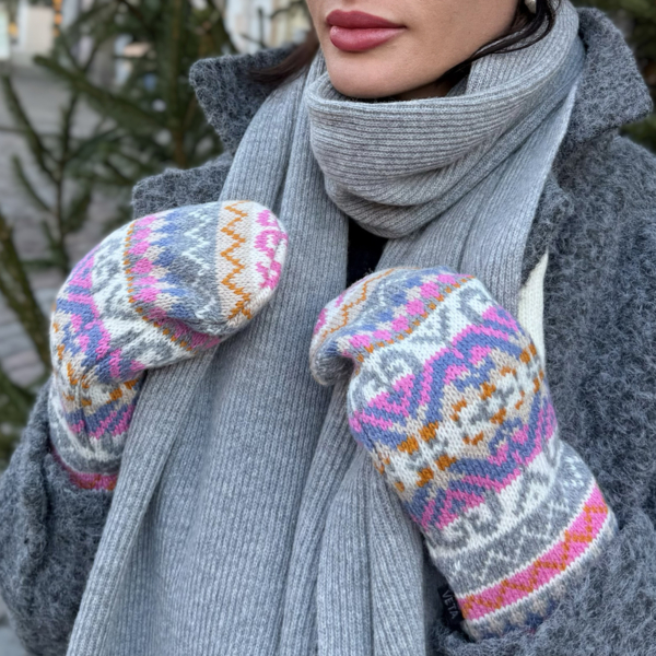 GLV028-Lamita-White-2