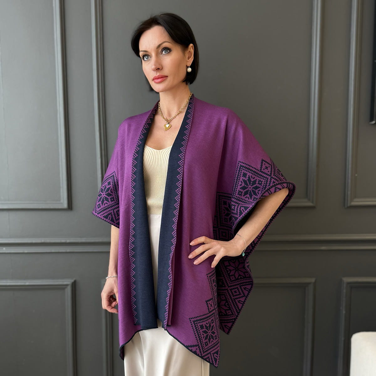 Пончо Nordstar из чистой шерсти сине-ягодного цвета